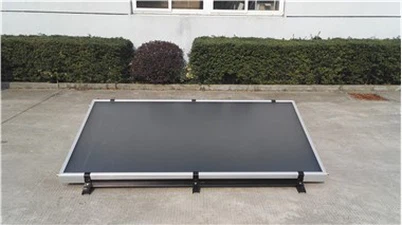 पूल सौर कलेक्टर